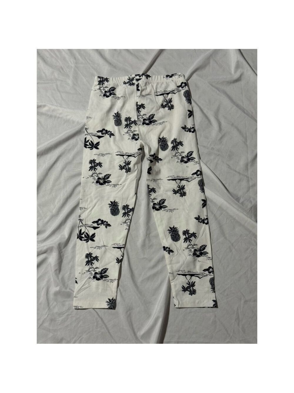 Girls GAP Kids XL White Tropical Print Leggings - Picture 2 of 4